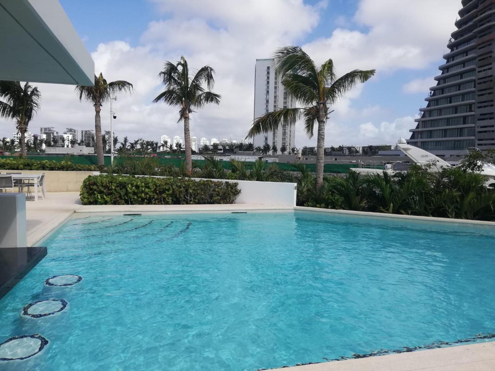 2 Bedroom Apartment In Marina Condo Apartment Cancún